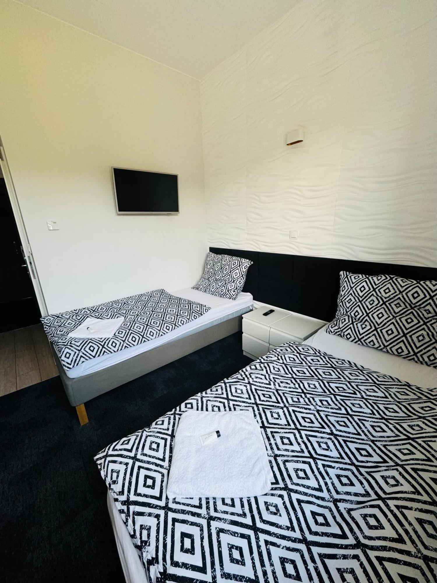 Hotel Lesny Korne מראה חיצוני תמונה